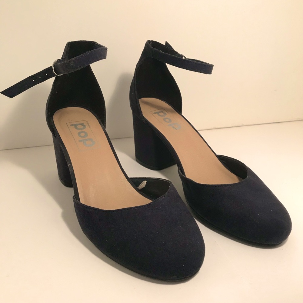 JC Penney Pop Womens Gal Block Heel Pumps in Navy Blue